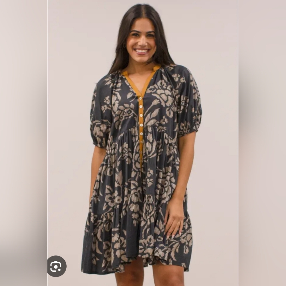Love Kyla Mckenna Mini Floral Puff Sleeve Dress with Button Detail XS